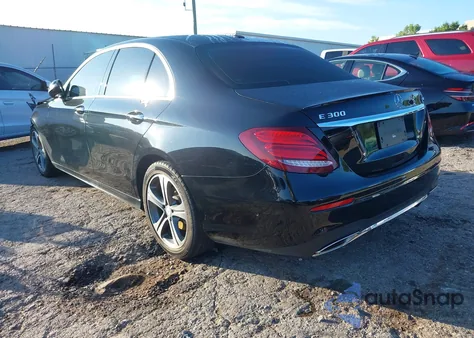 2017 Mercedes-Benz E 300 4Matic from USA, damaged, VIN WDDZF4KB7HA214751